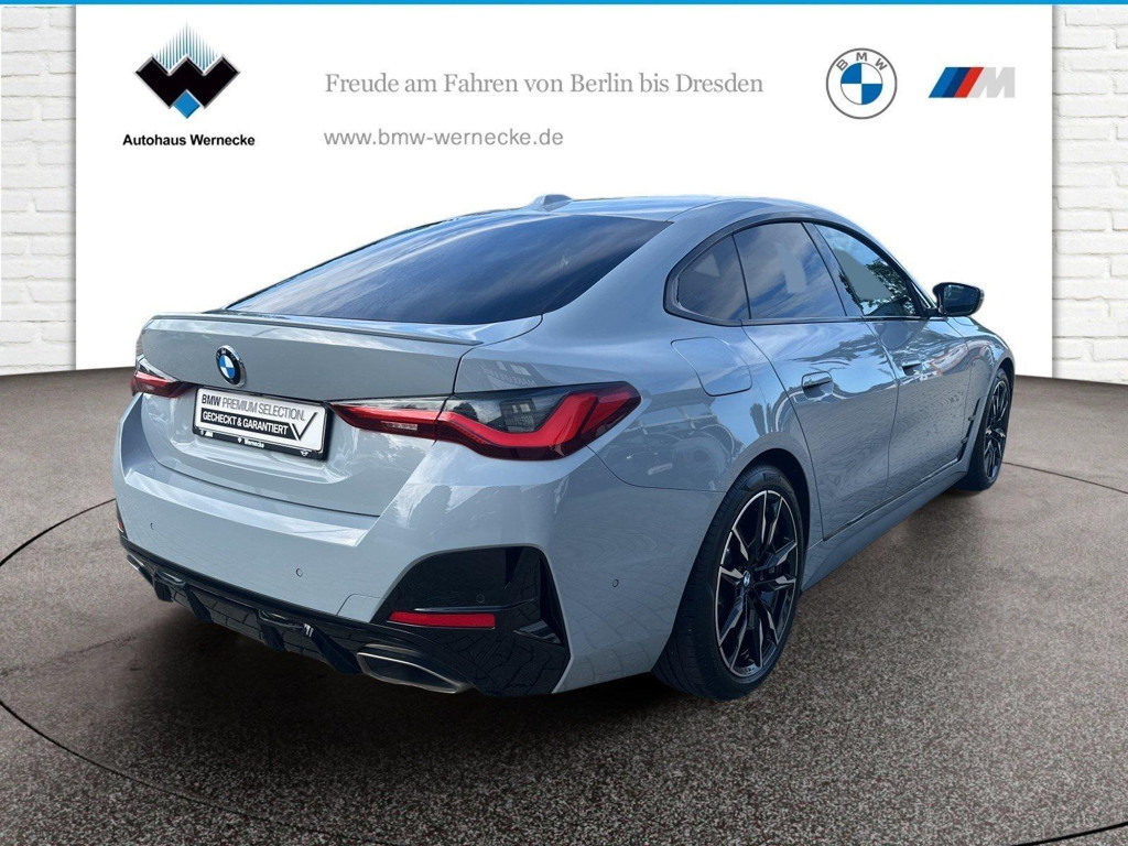 BMW M440