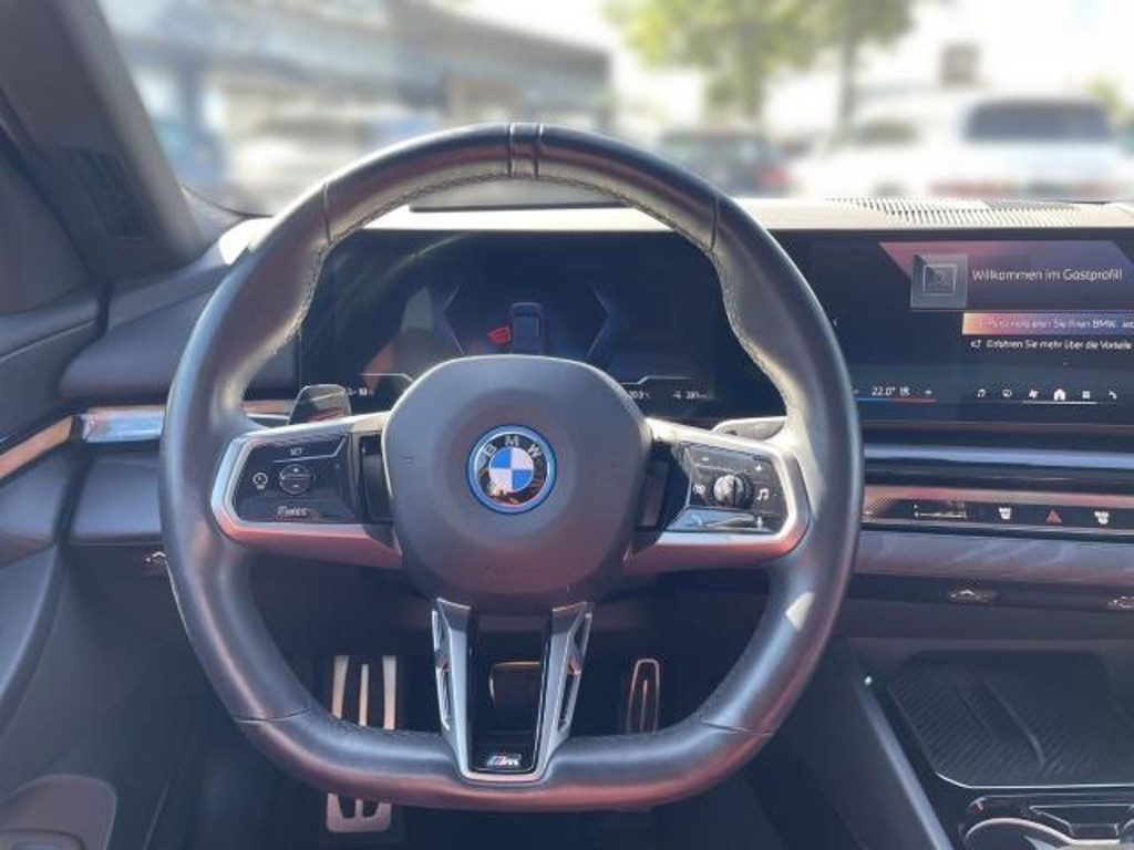 BMW i5 Sedan eDrive40