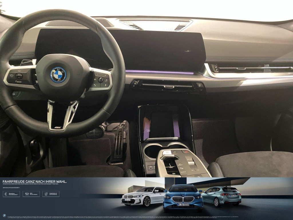 BMW iX1