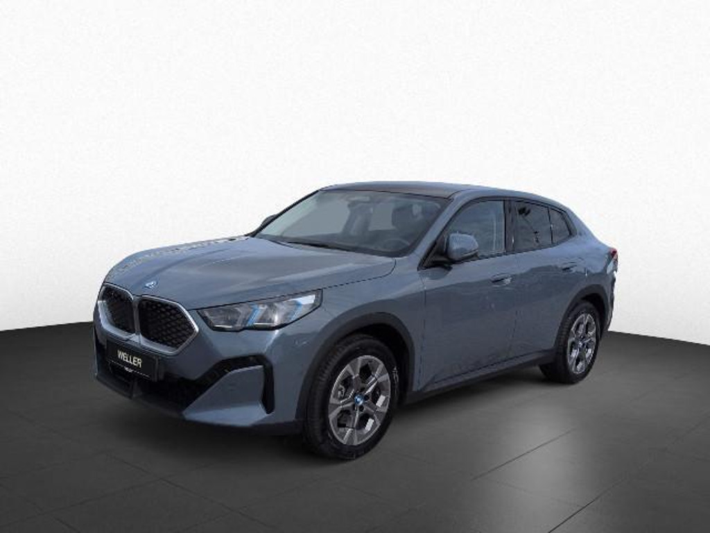 BMW iX2 eDrive20