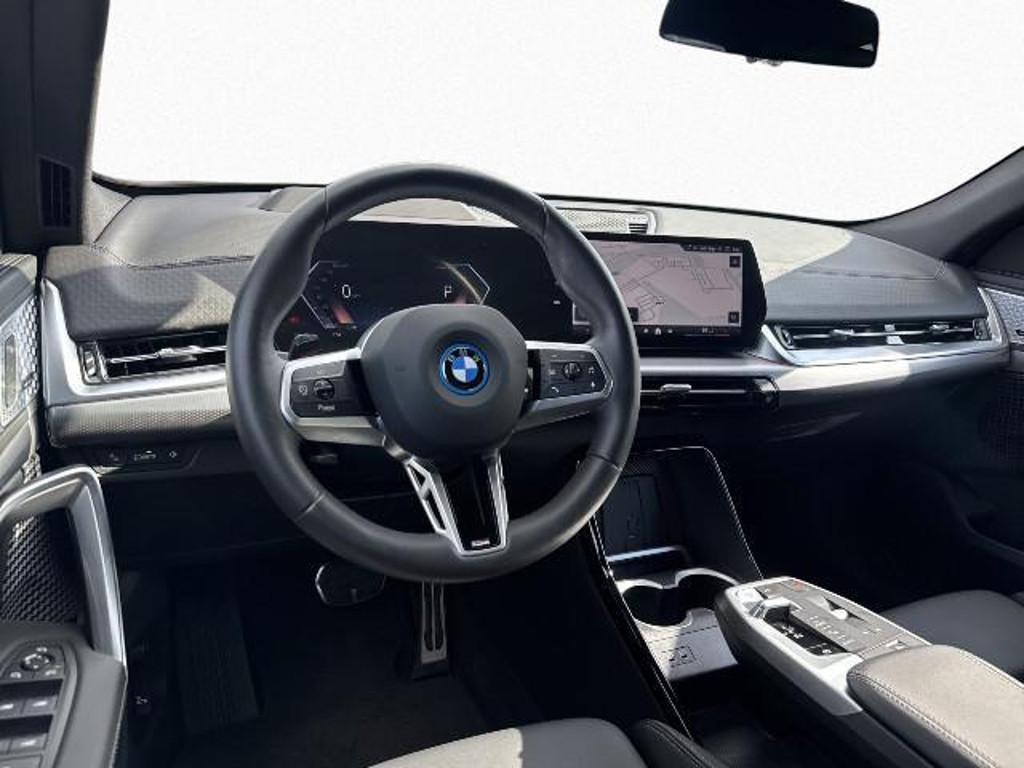 BMW iX2