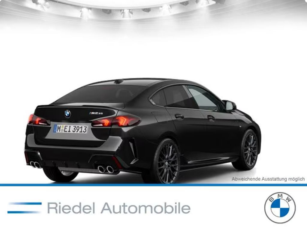 BMW M235