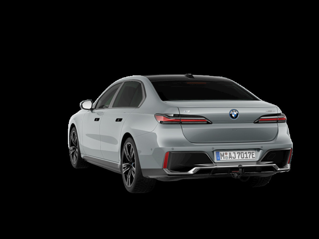BMW i7