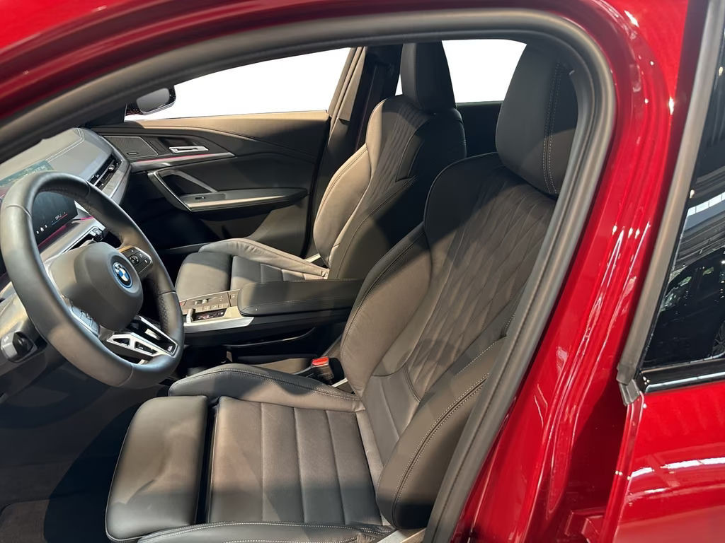BMW iX2