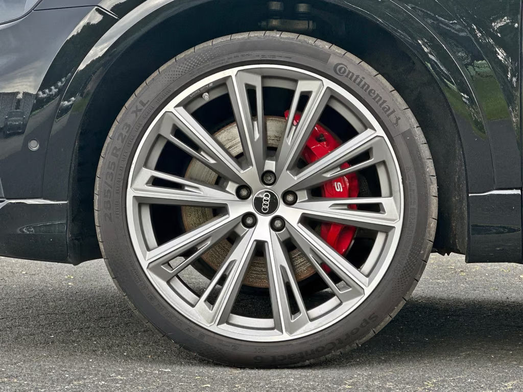 Audi SQ8