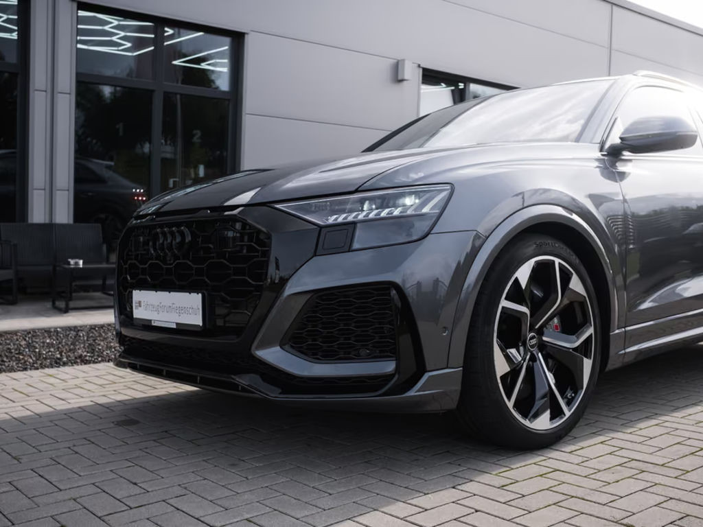 Audi RS Q8