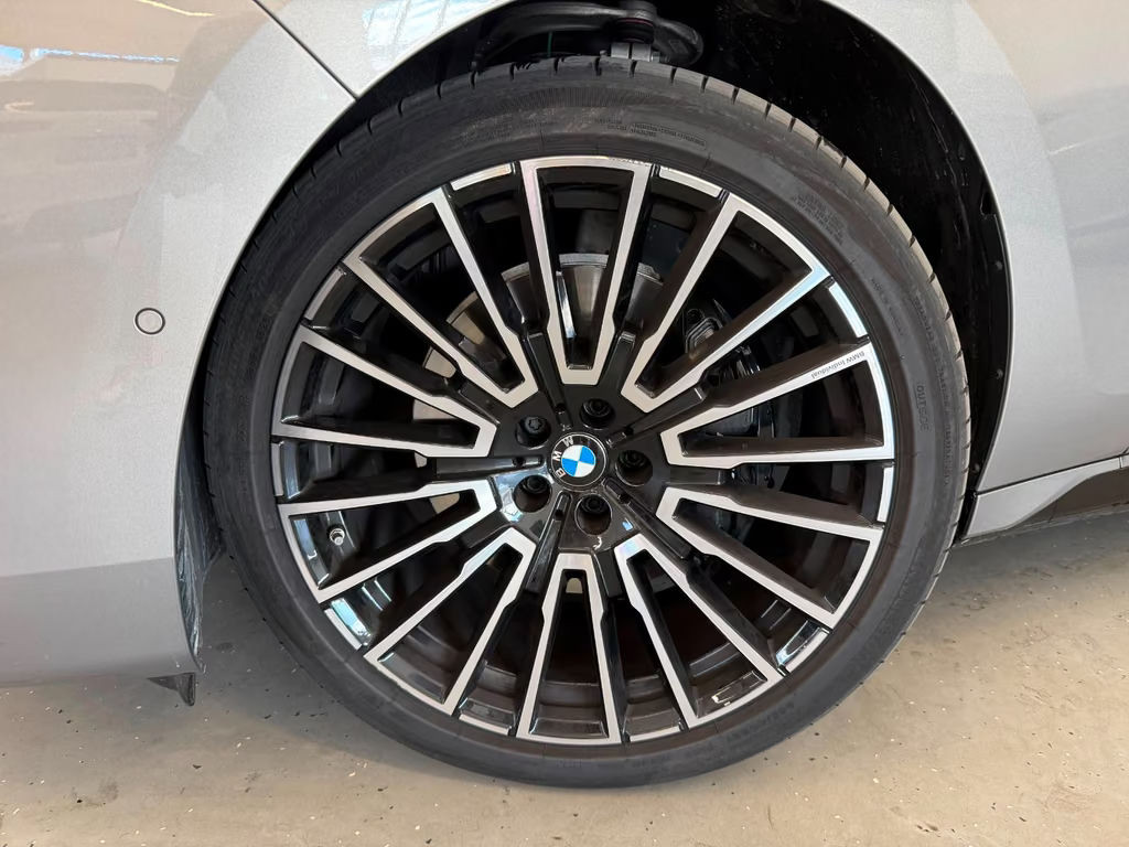 BMW 7 Serie 740 M-Sport xDrive 740d