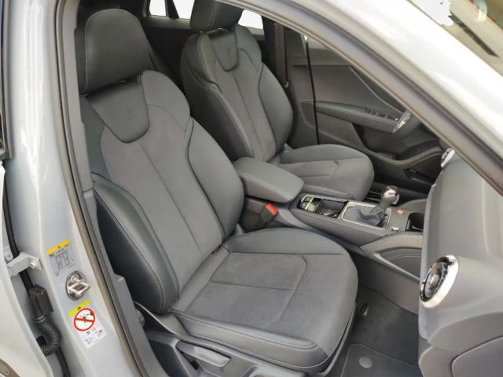 Audi SQ2