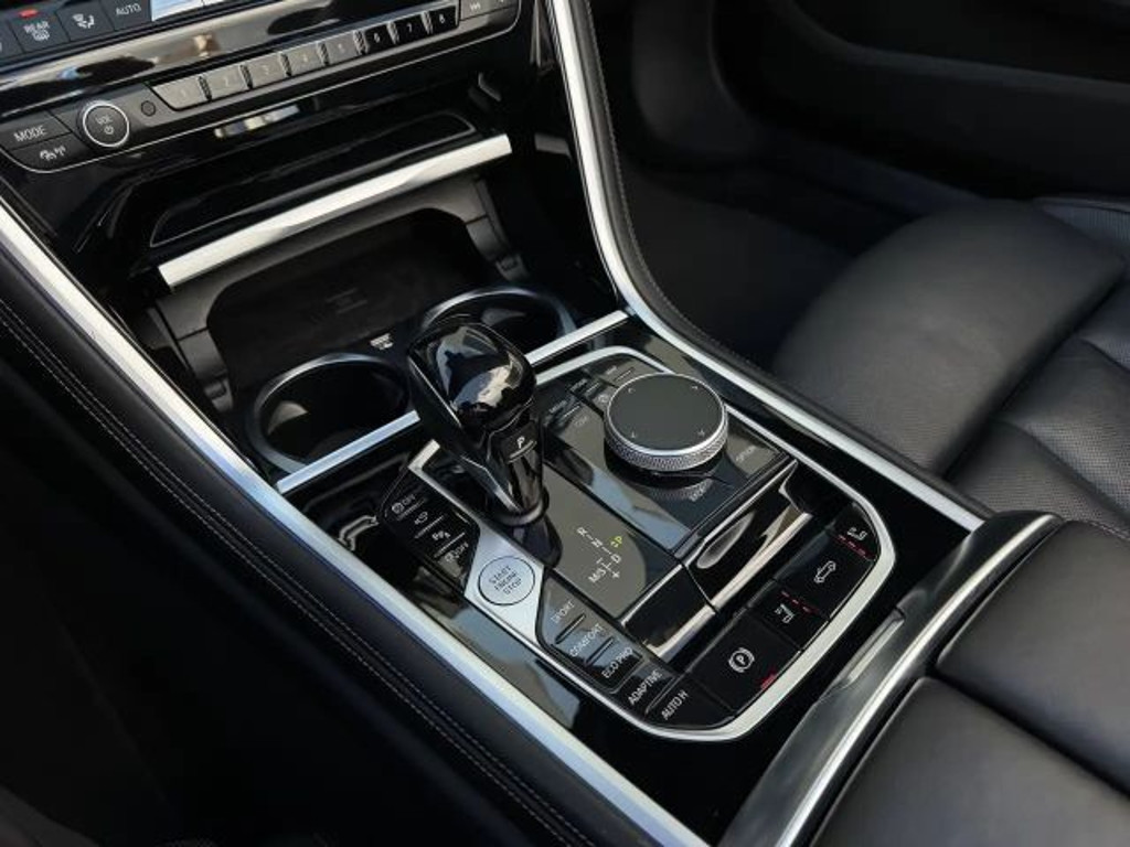 BMW M850