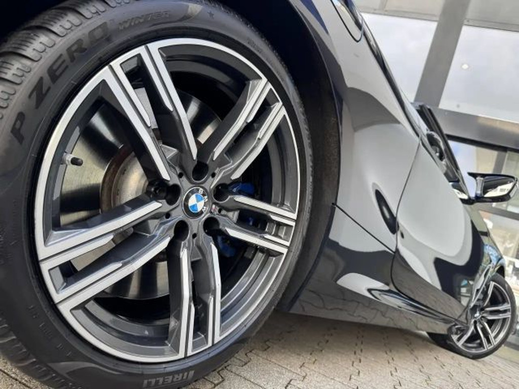 BMW M850