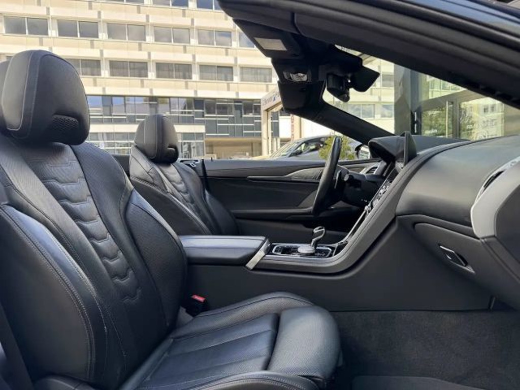 BMW M850