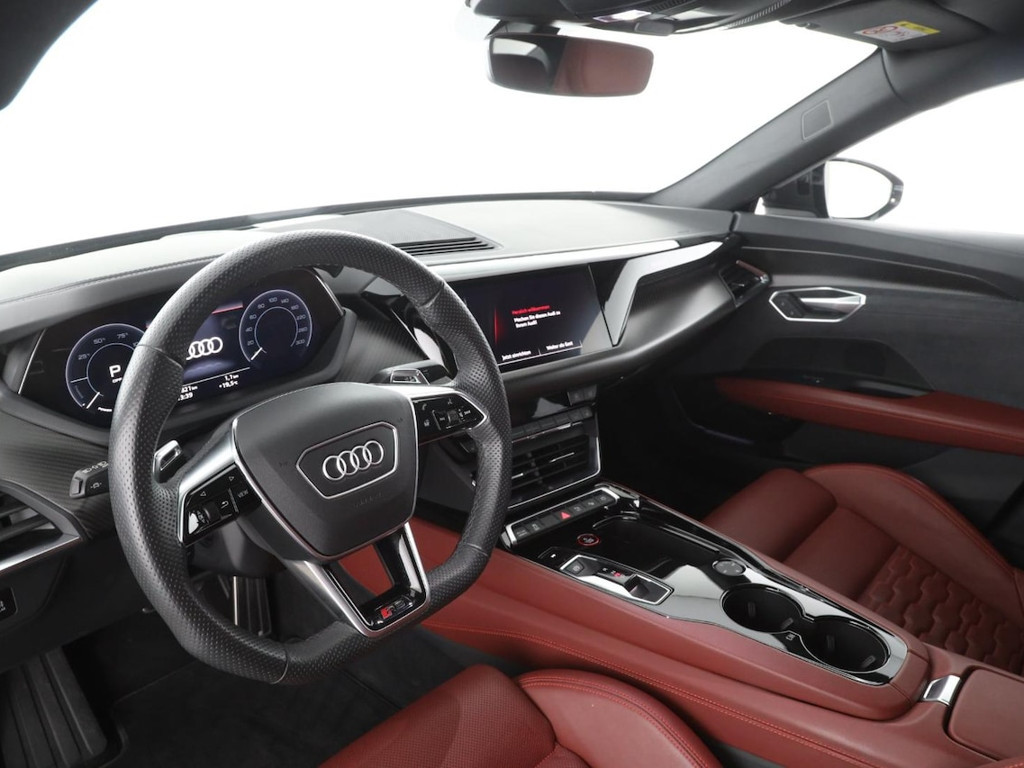 Audi RS e-tron GT