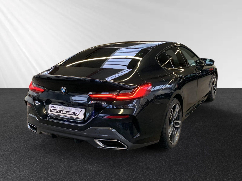 BMW M850