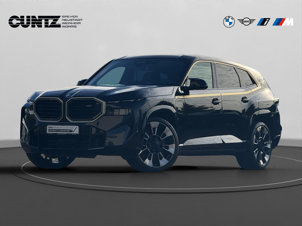 BMW XM