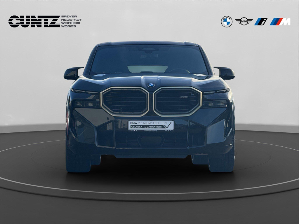 BMW XM