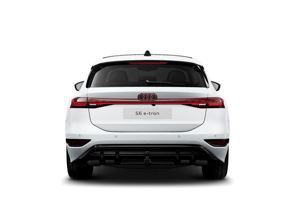 Audi S6 e-tron