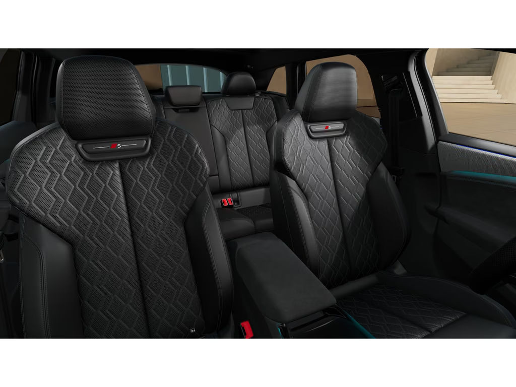 Audi S6 e-tron