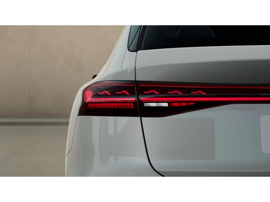 Audi S6 e-tron