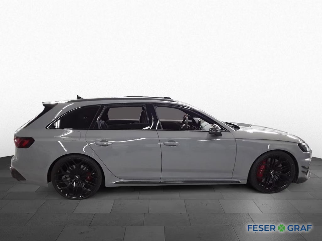Audi RS4