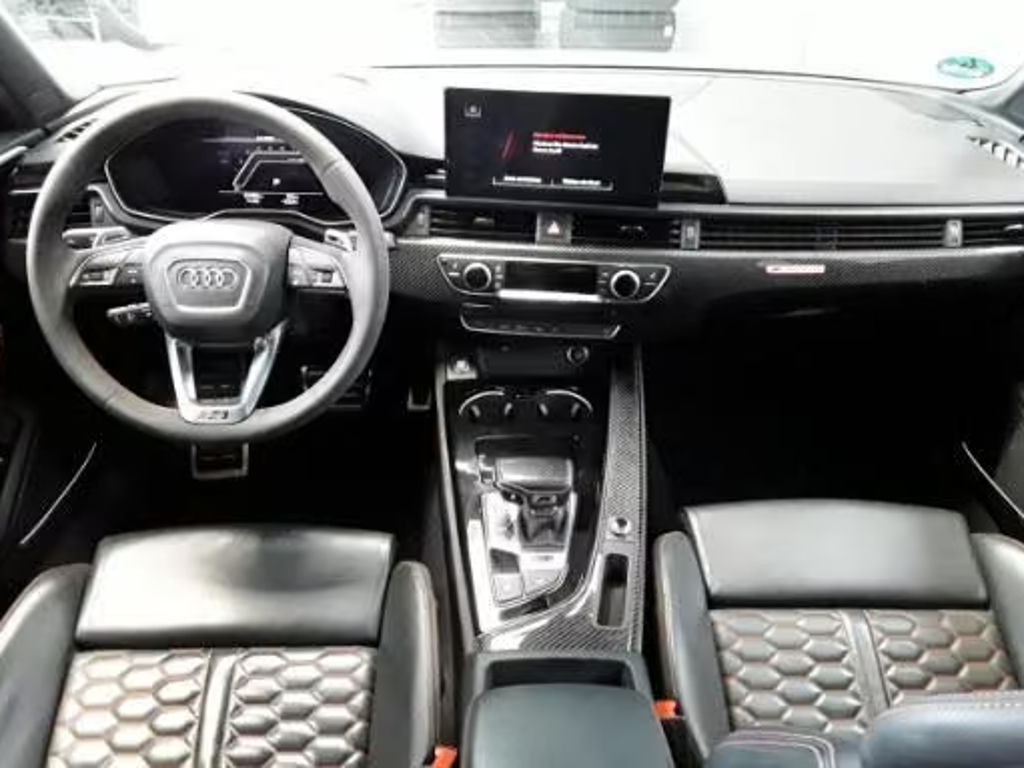 Audi RS4