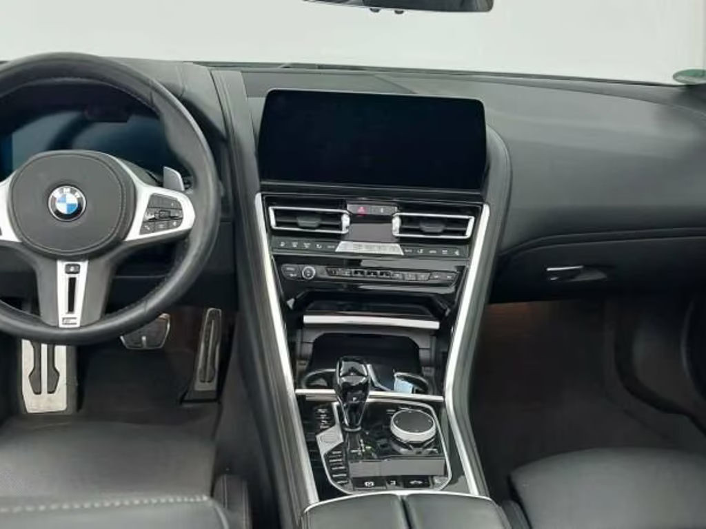 BMW M850