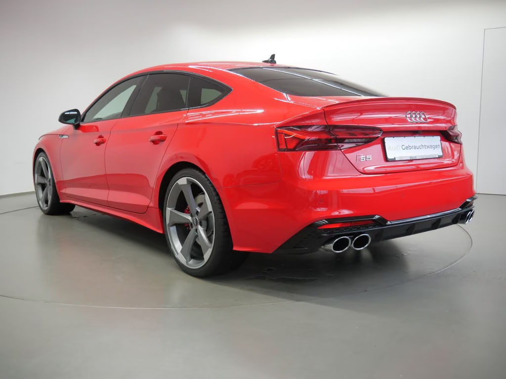 Audi S5