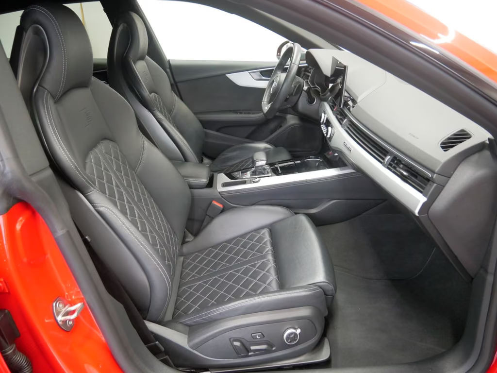 Audi S5