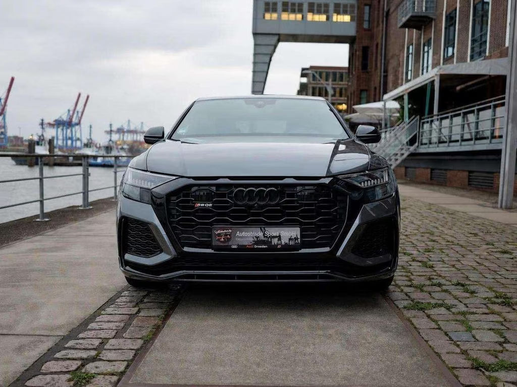 Audi RS Q8
