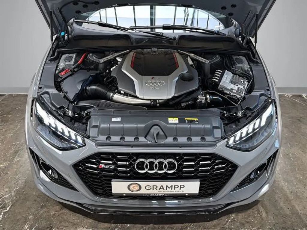 Audi RS4