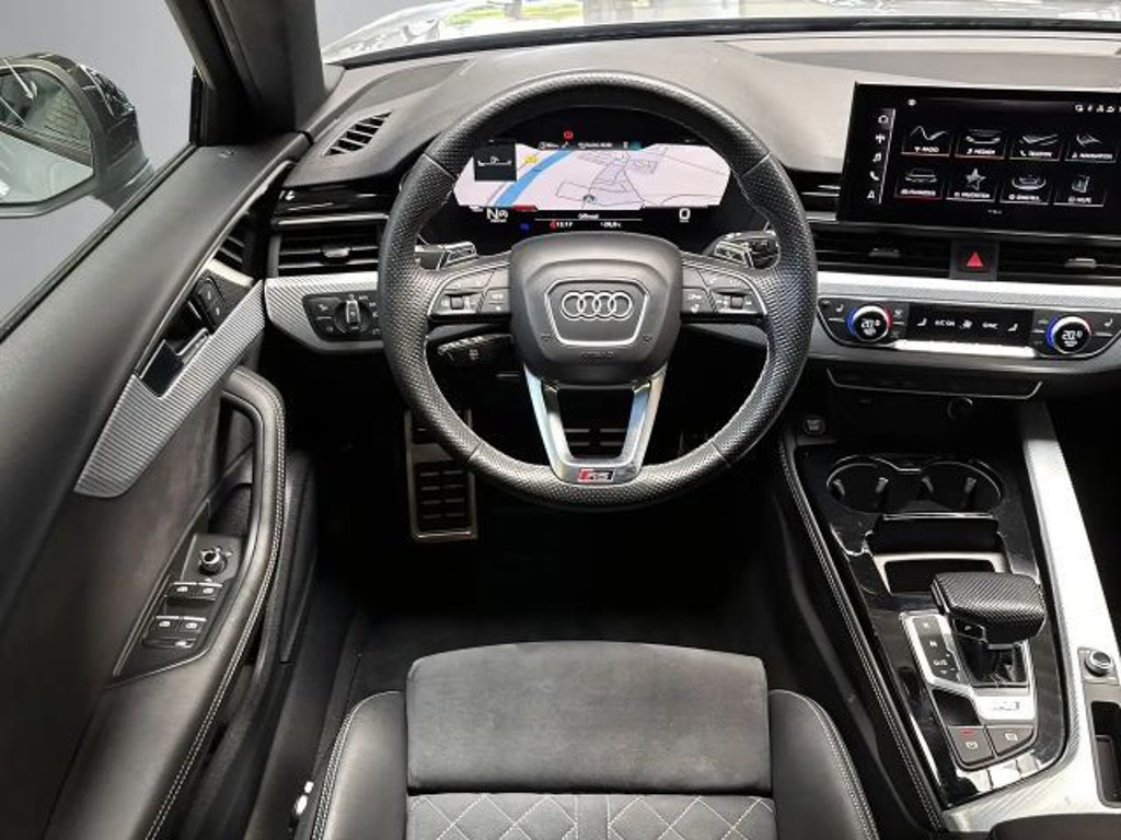 Audi RS4