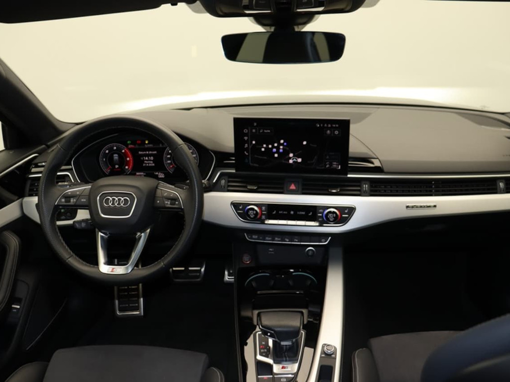 Audi S4
