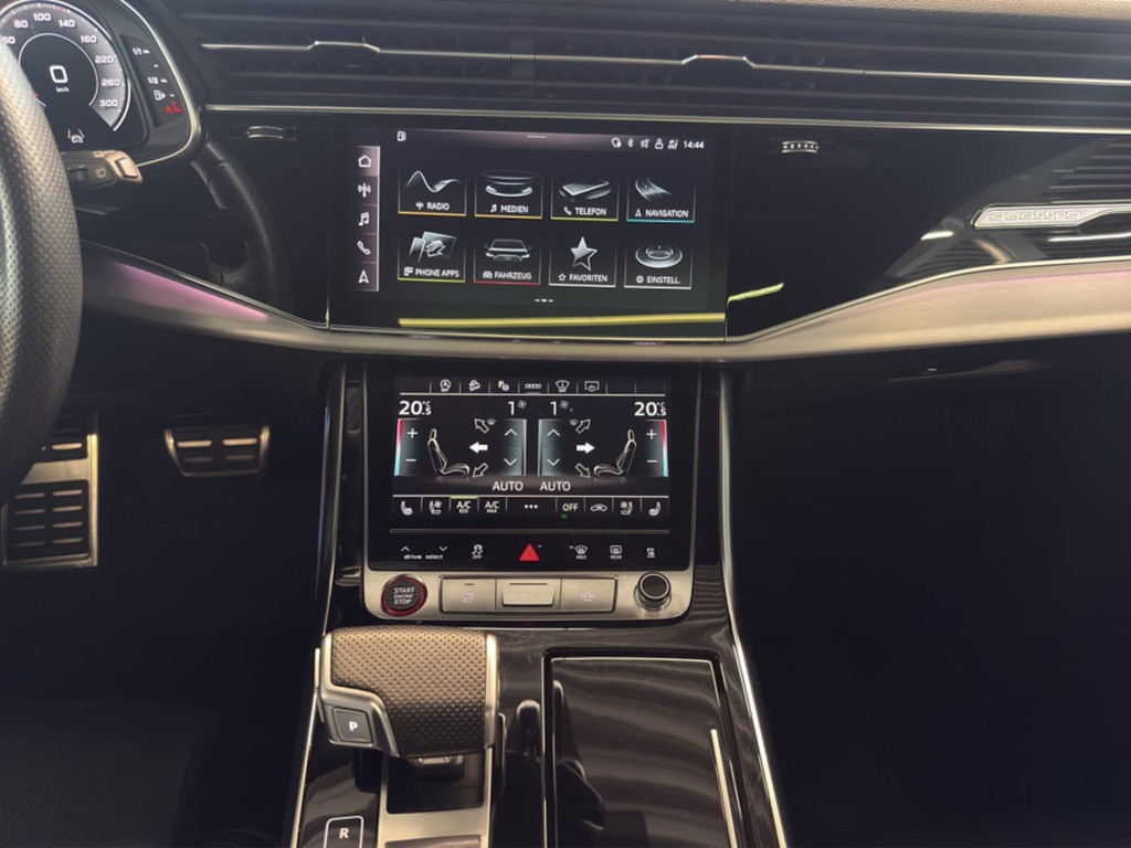 Audi SQ8