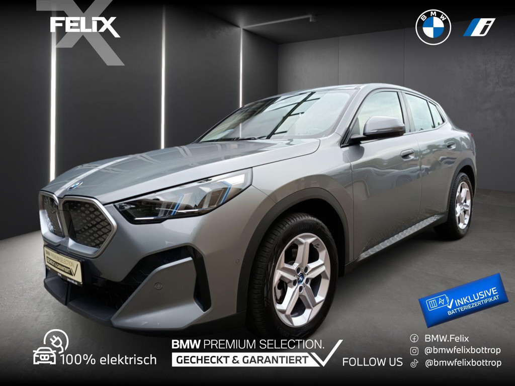 BMW iX2 xDrive30