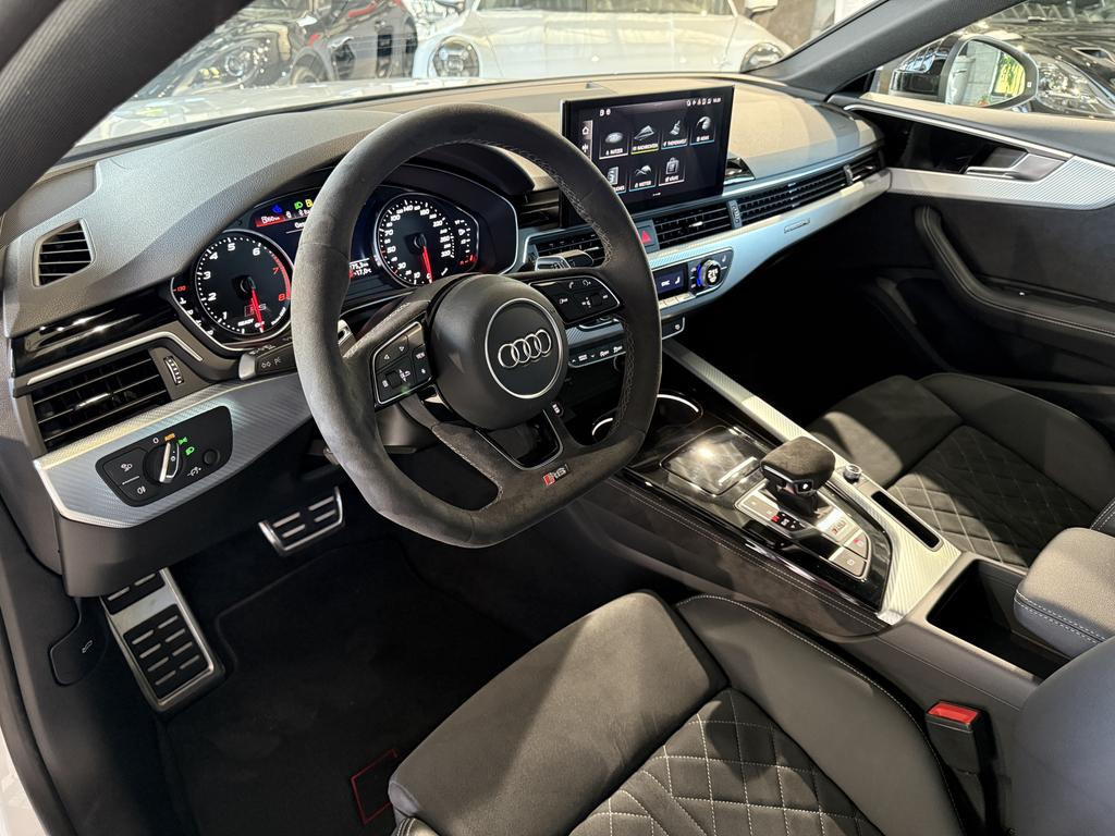 Audi RS5