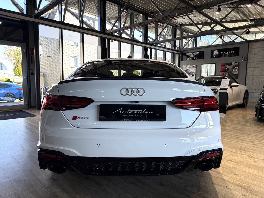 Audi RS5