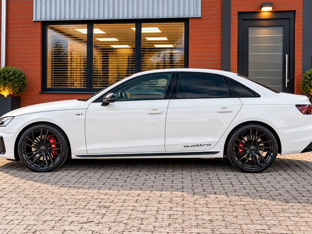 Audi S4