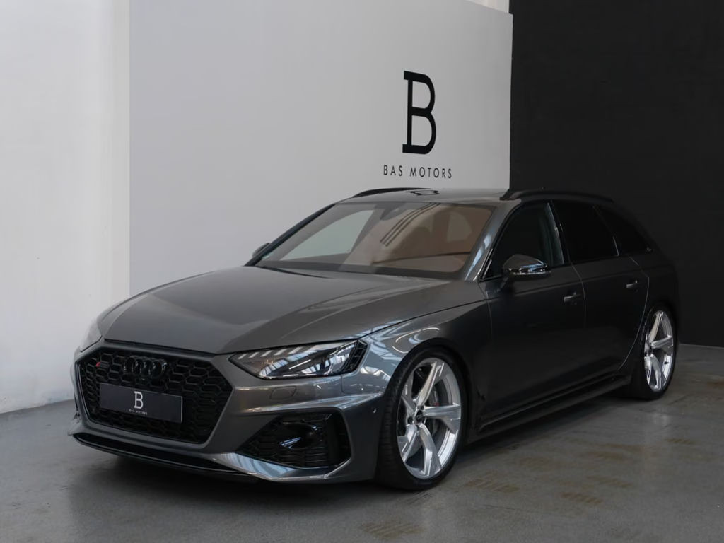 Audi RS4 Avant Quattro