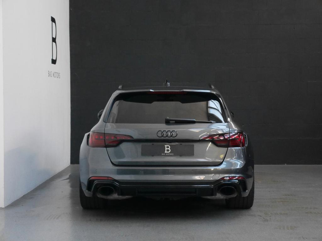 Audi RS4