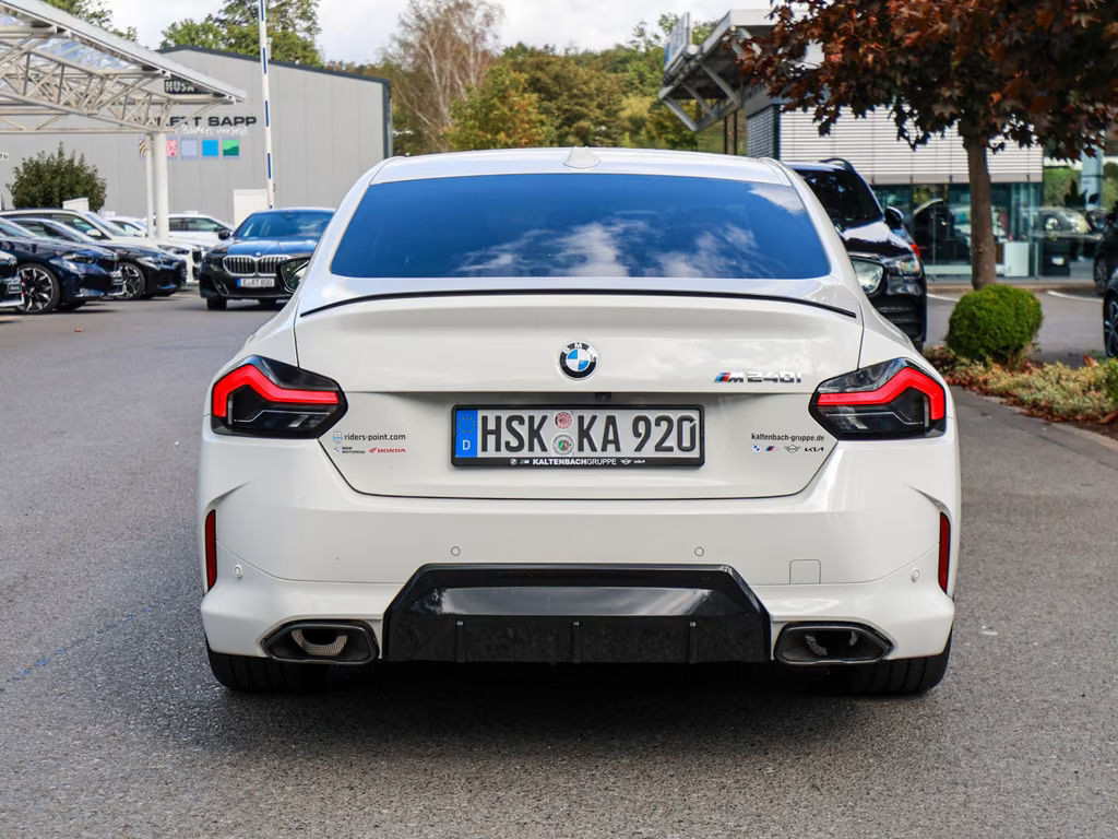 BMW M2