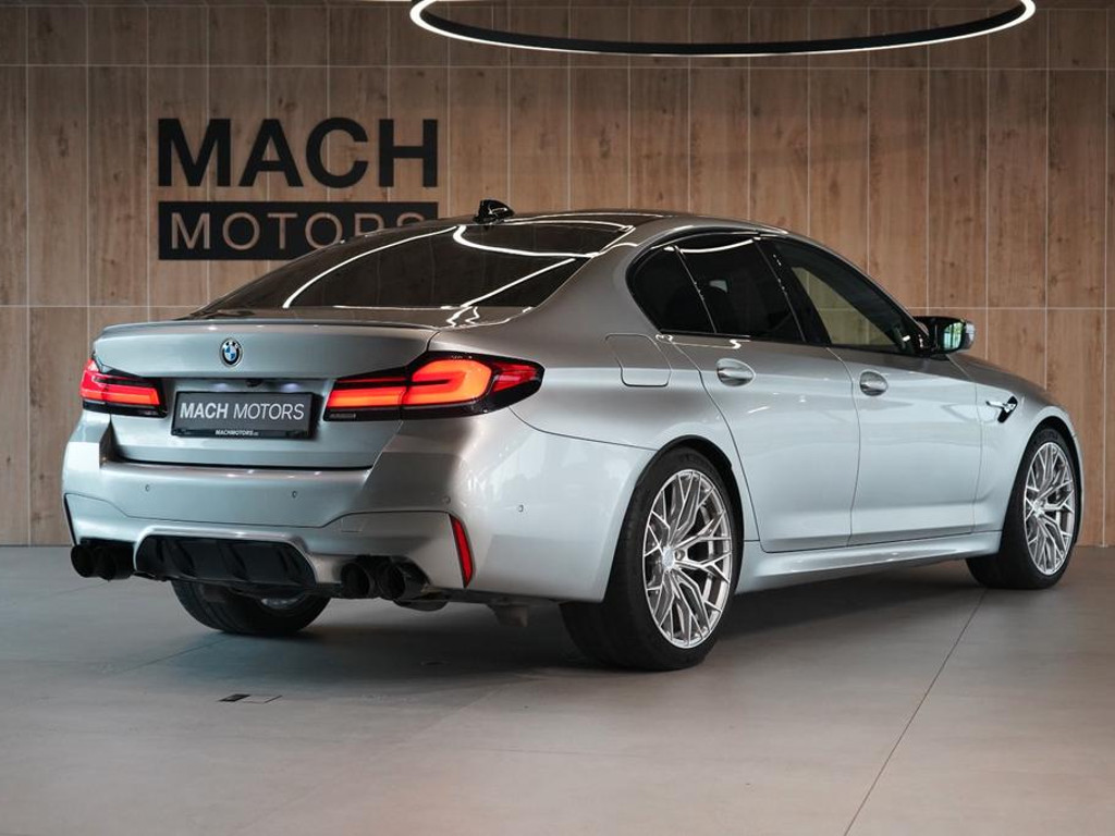 BMW M5