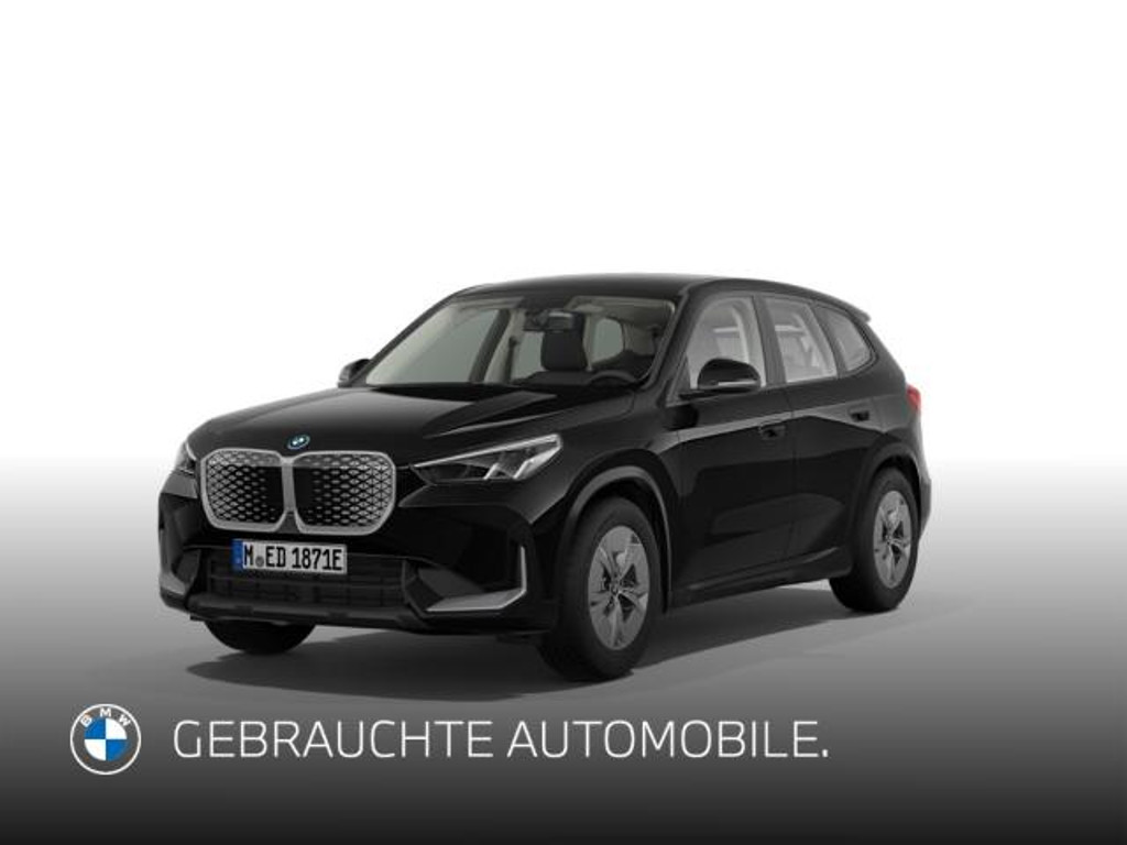 BMW iX1 20 eDrive AHK MemorySitze Fernlichtassistent