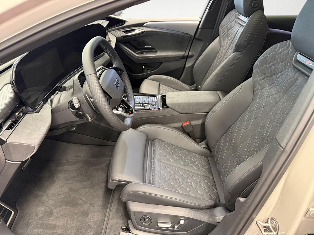 Audi S6 e-tron