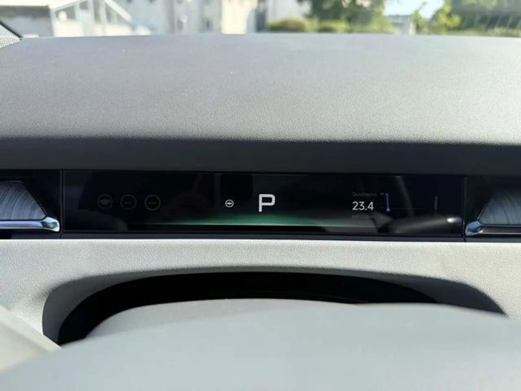 Xpeng P7