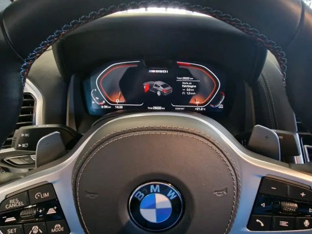 BMW M850