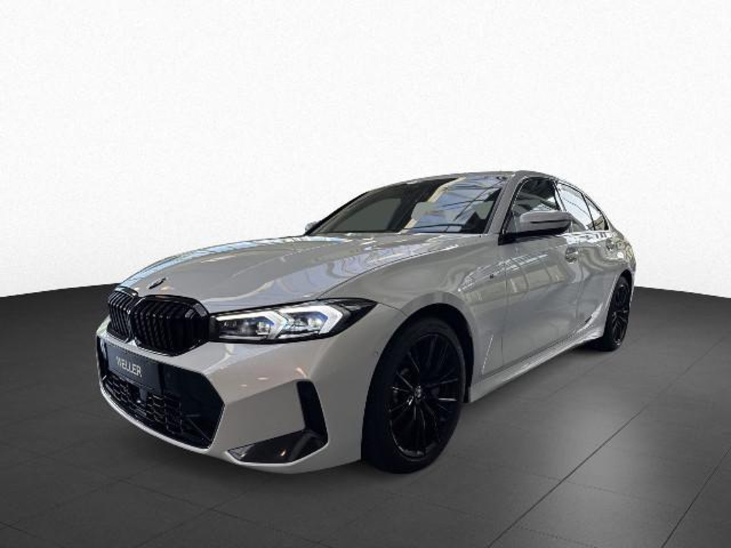 BMW 3 Serie 330 xDrive Sedan 330i