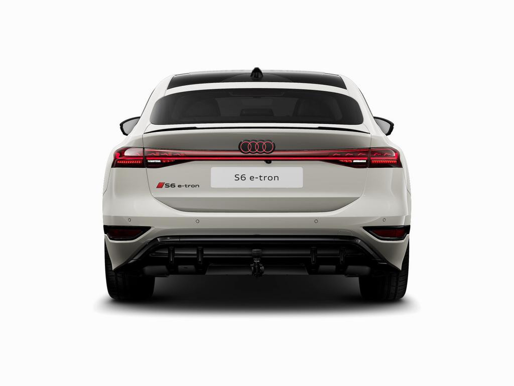 Audi S6 e-tron