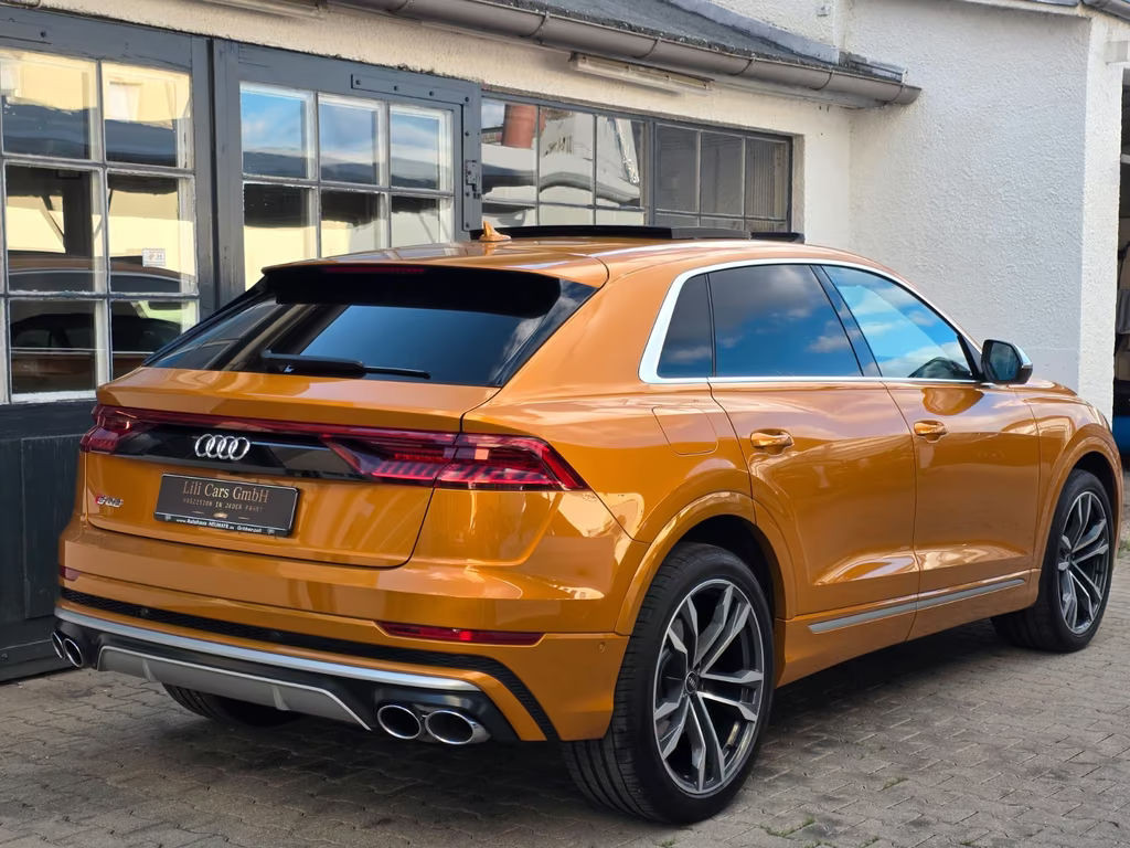 Audi SQ8