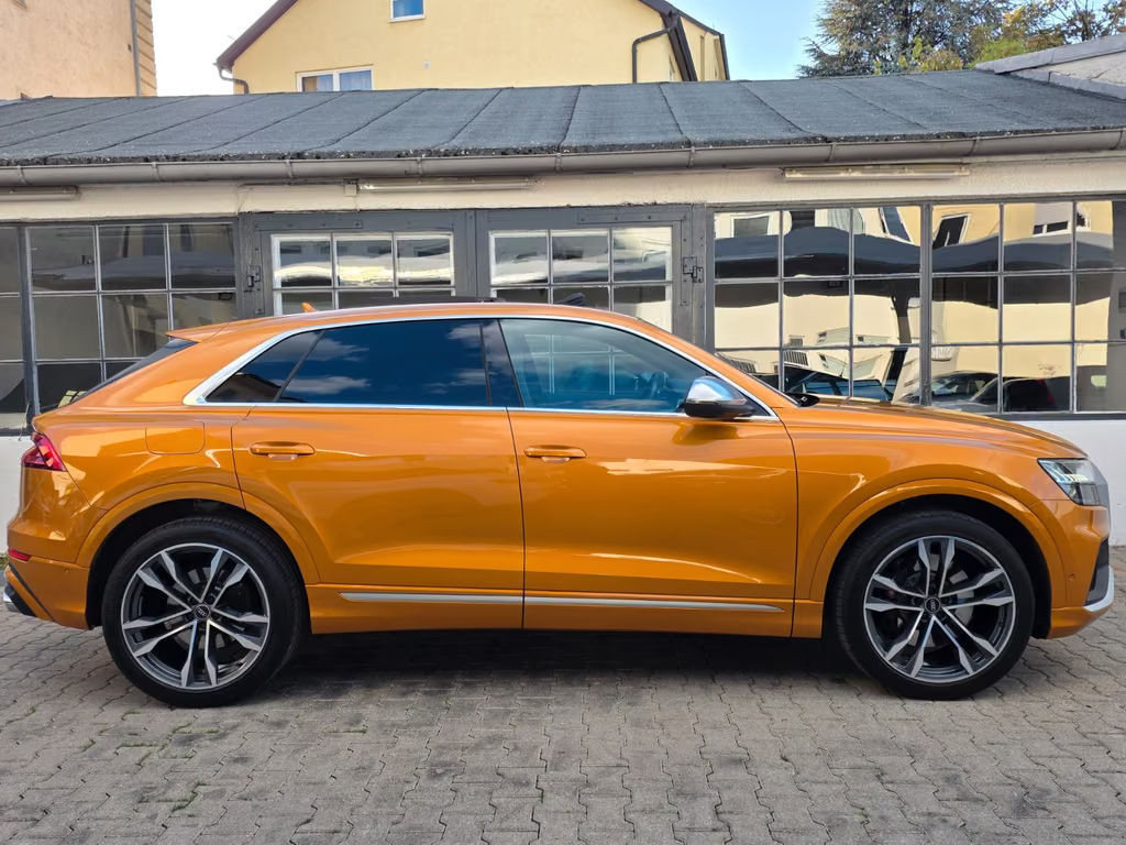 Audi SQ8