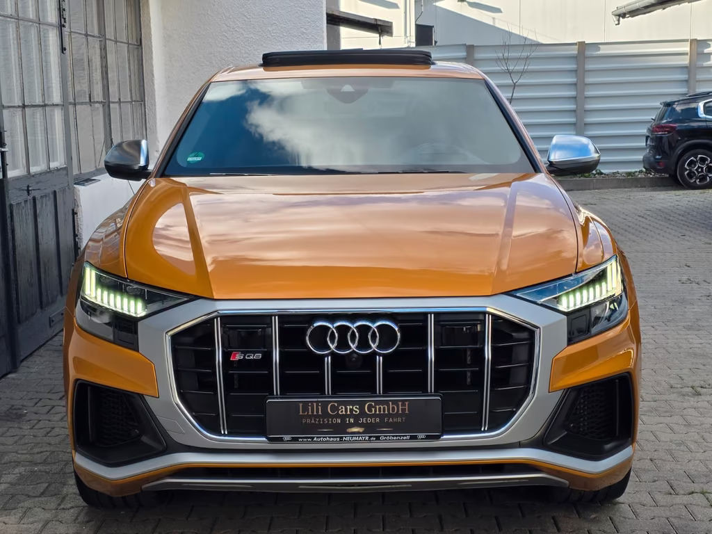 Audi SQ8