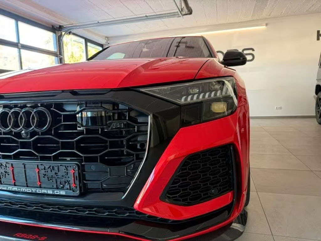 Audi RS Q8